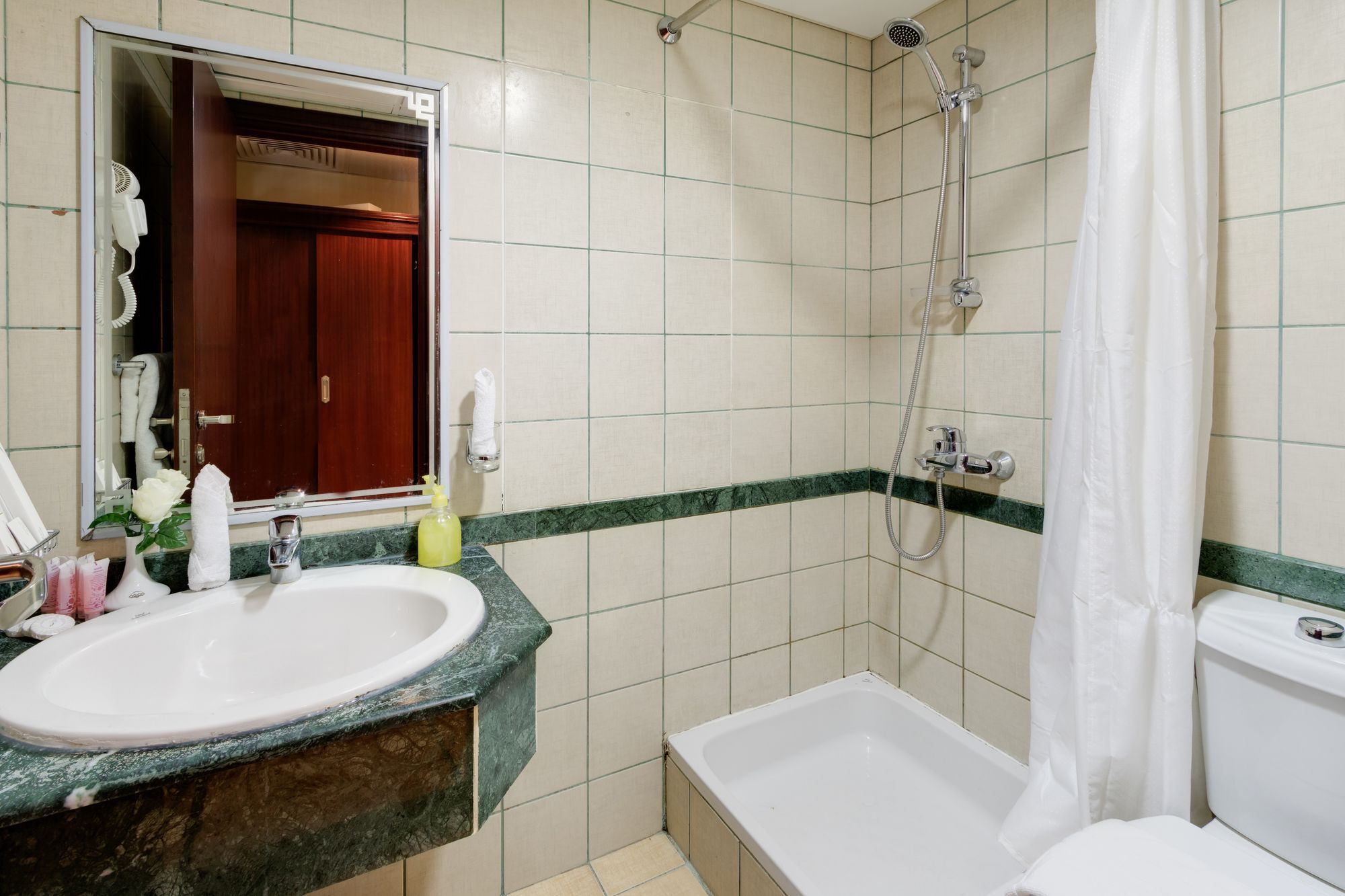 Mawaddah Altaqwa Hotel Medina Ngoại thất bức ảnh